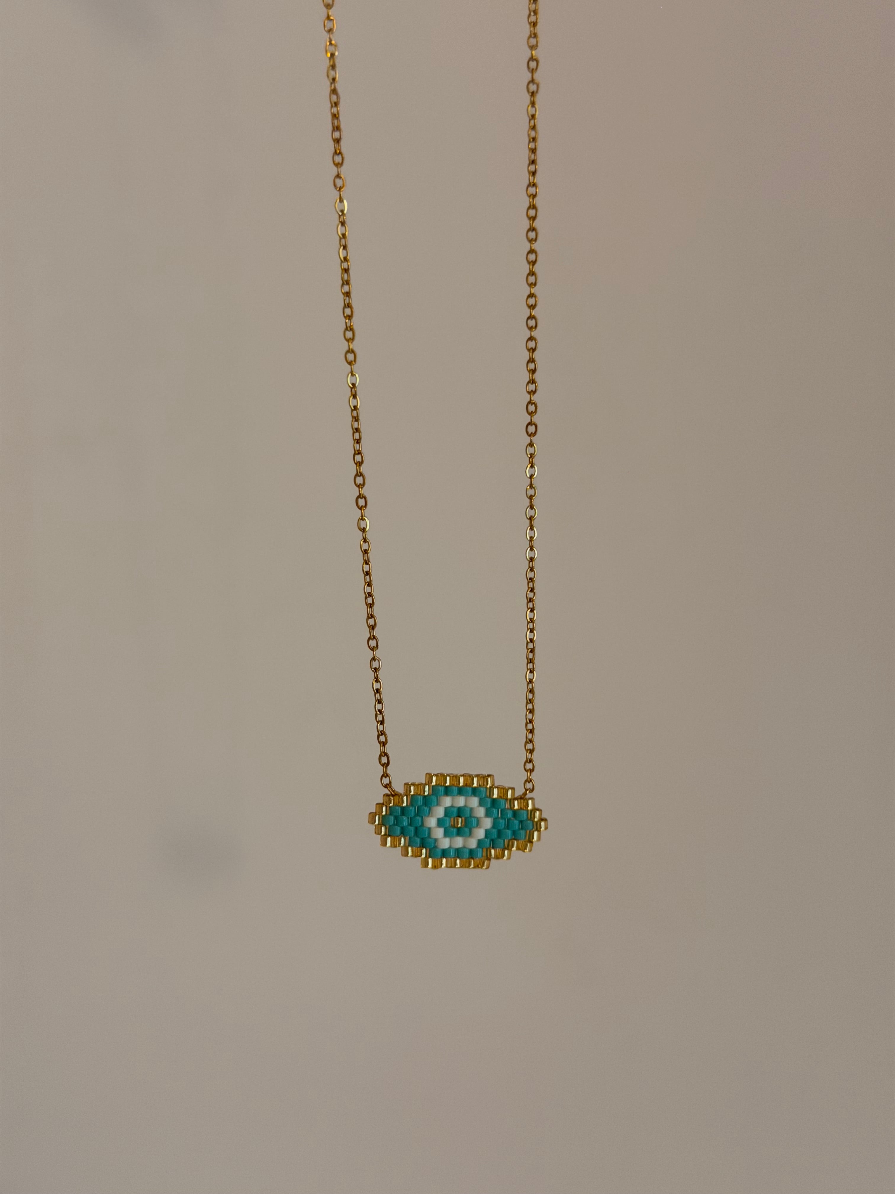 Blue eye necklace