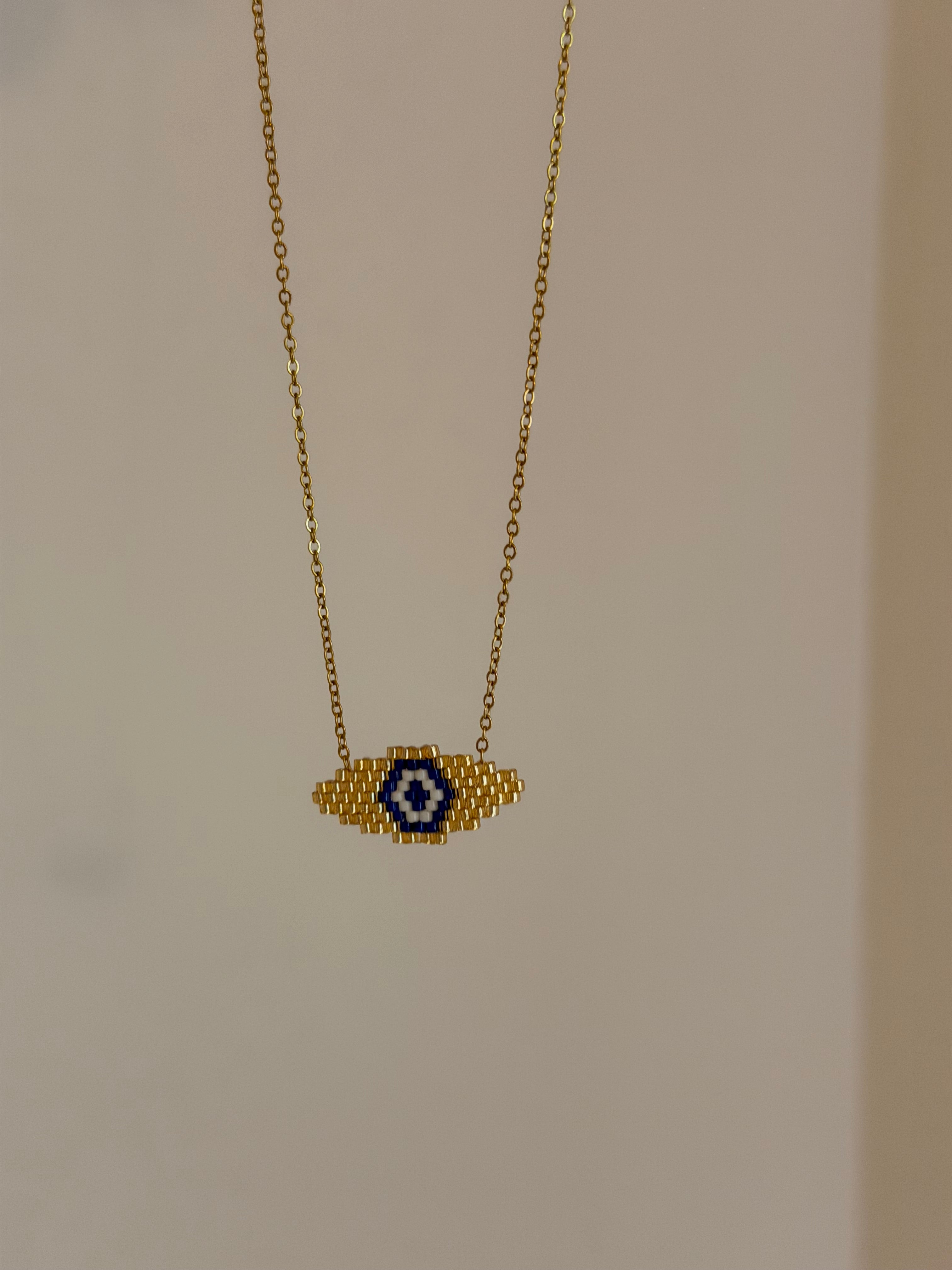 Dark eye necklace