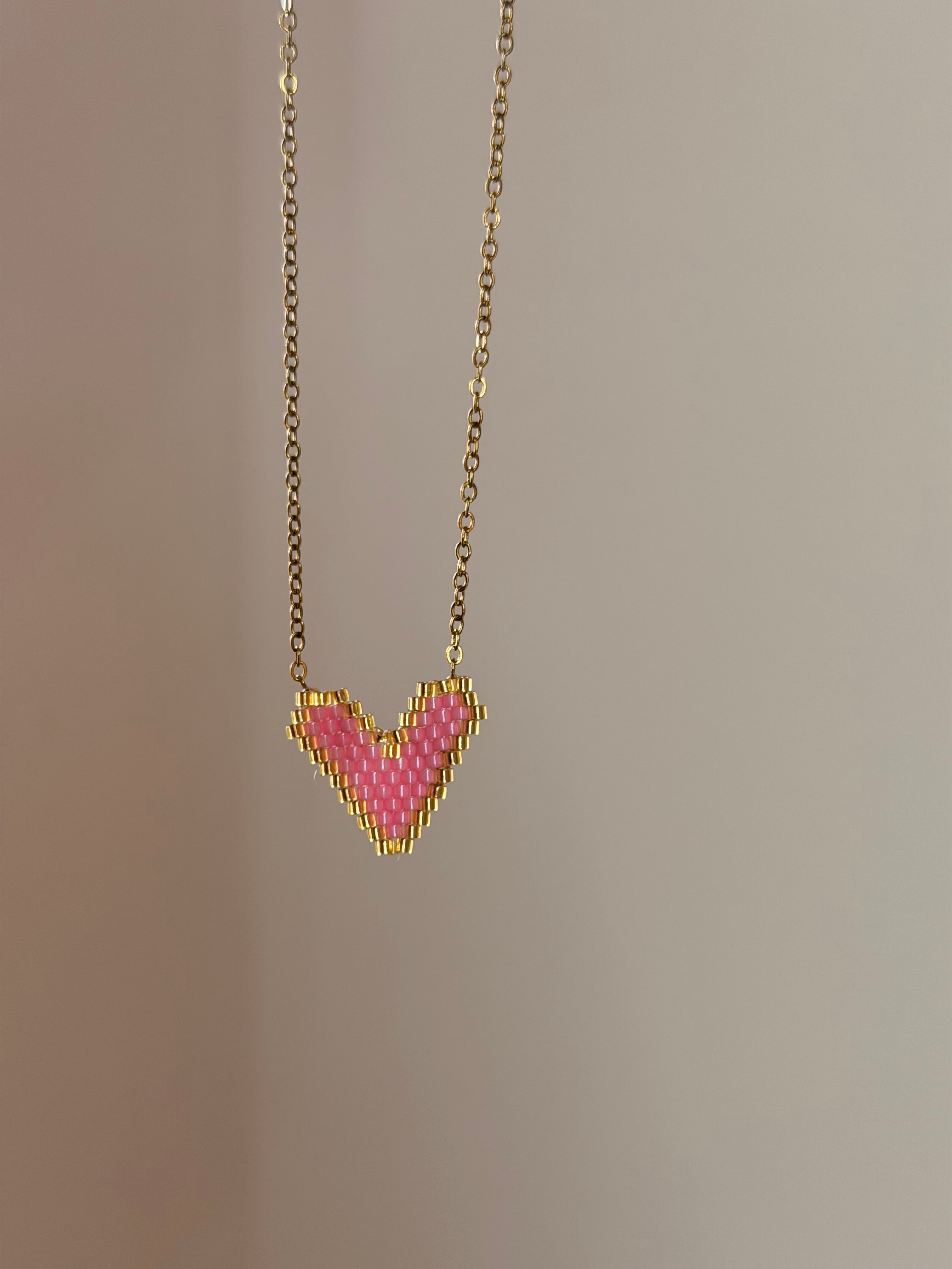 Pink heart 🩷
