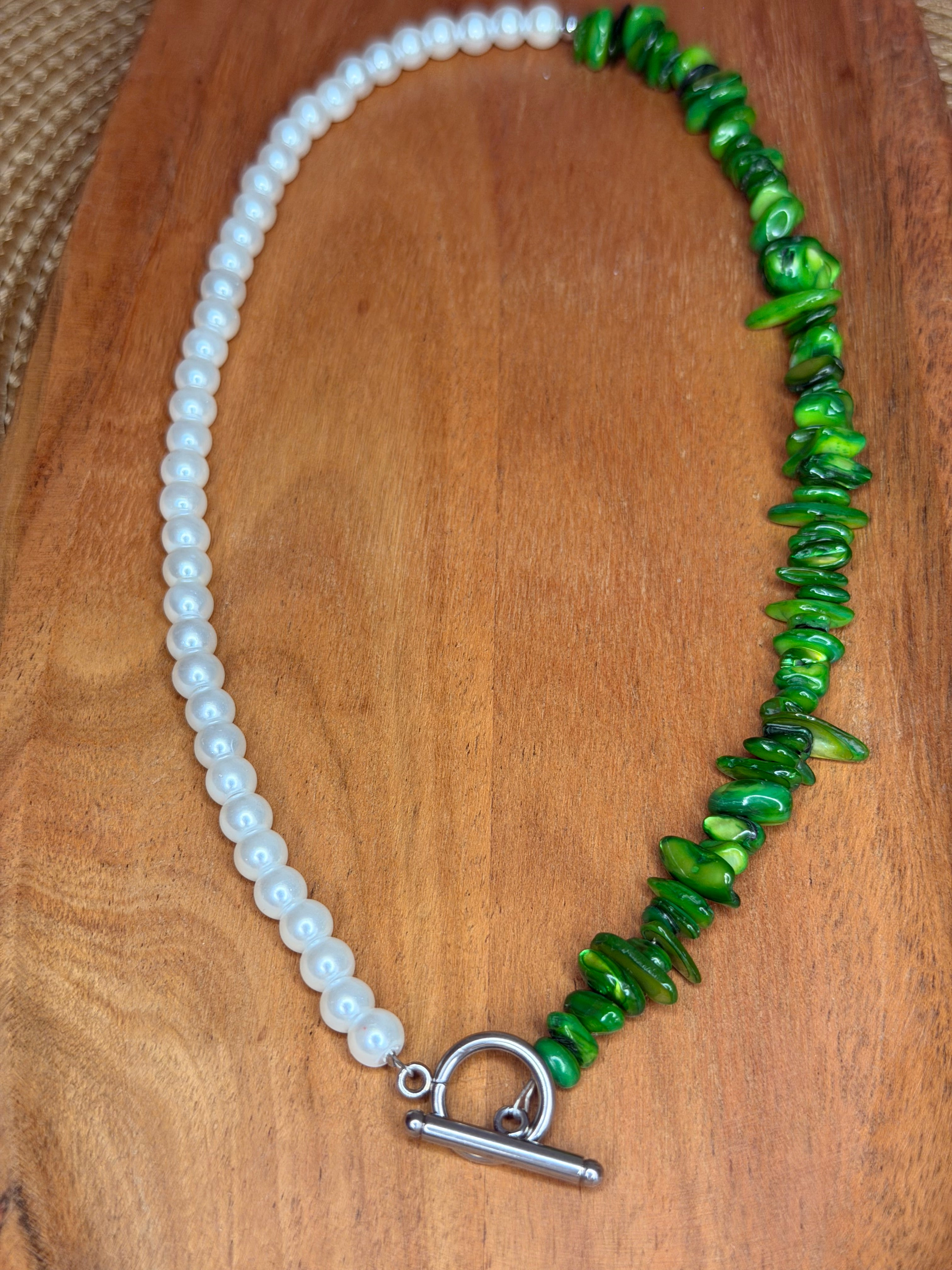 Oil & pearl