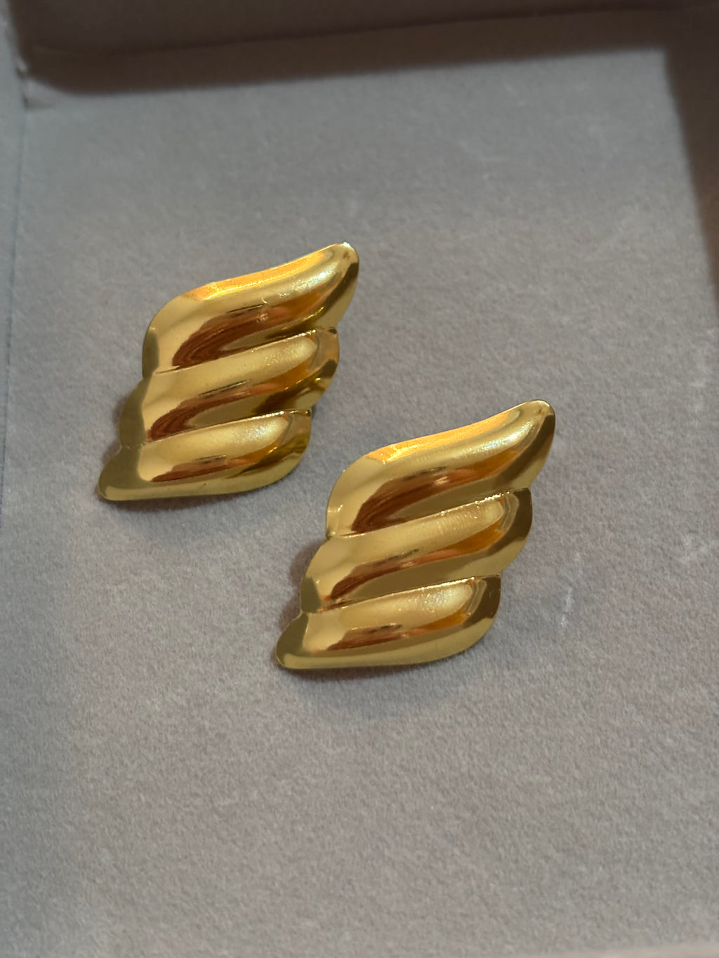 Gold Wings